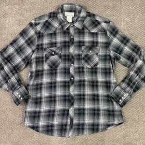 Wrangler Black and White Plaid Casual Button-Down Shirt